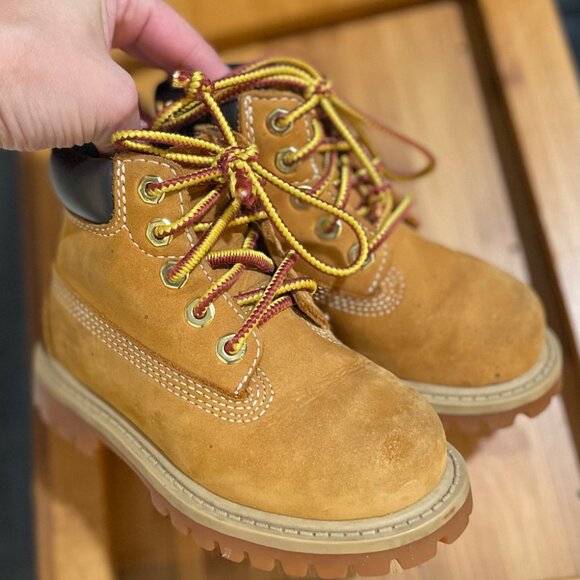 Toddler Timberland® Waterproof Boot - Excellent Condition - Toddler Size 6 - Picture 5 of 6